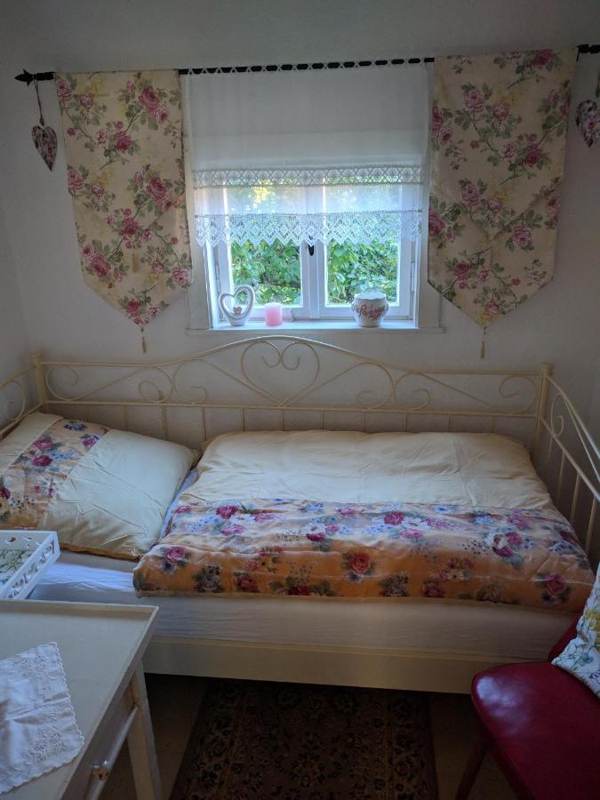 Ferienhaus Johanna & Ferienwohnung Thum Weischlitz Bagian luar foto