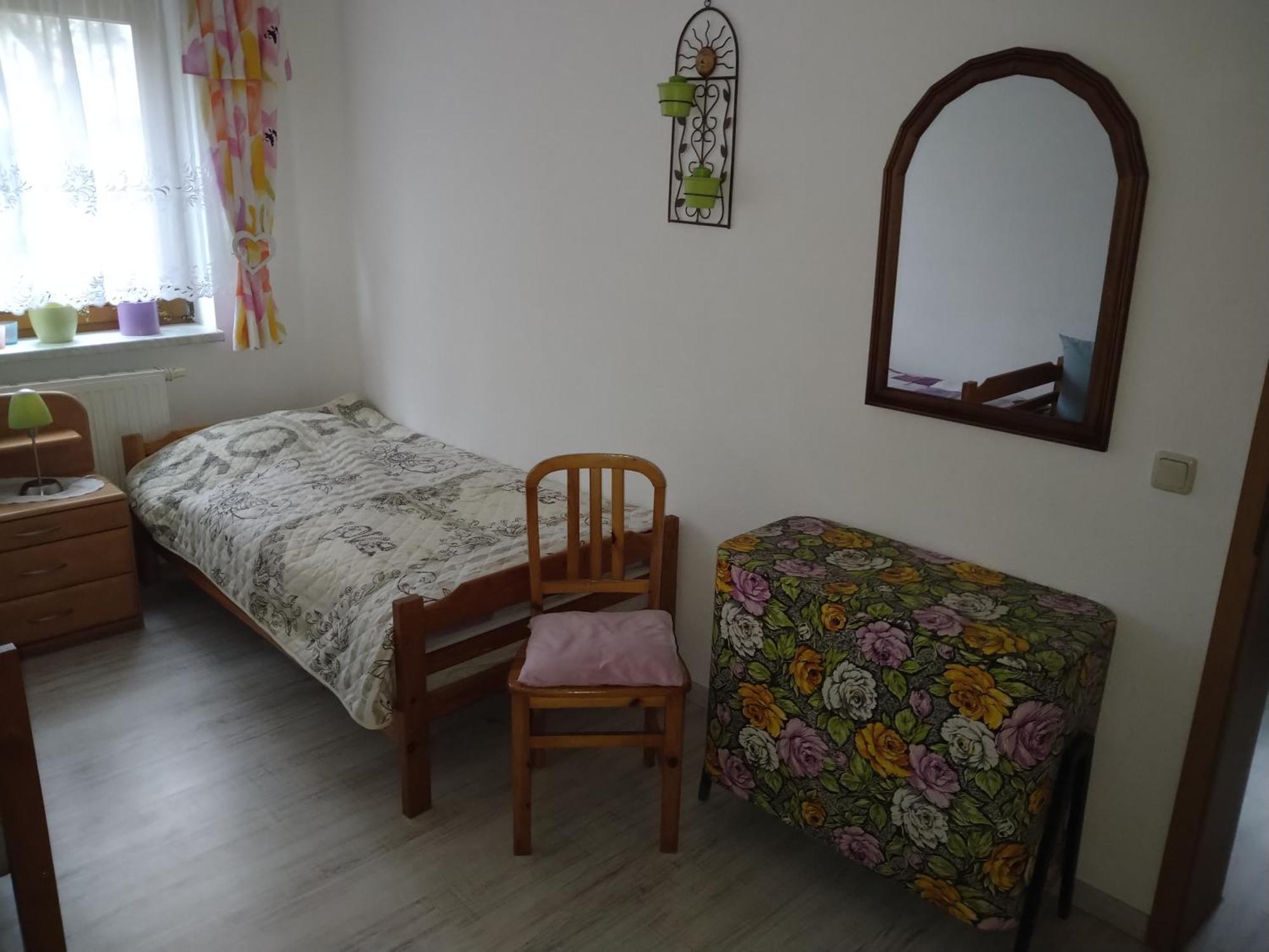 Ferienhaus Johanna & Ferienwohnung Thum Weischlitz Ruang foto